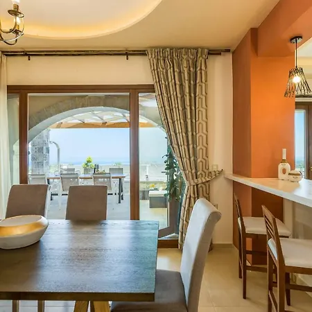 New Katifes With Pool, Walk To Amenities & Amazing Views! Vilă *