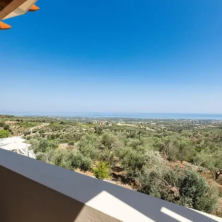 Vilă New Katifes With Pool, Walk To Amenities & Amazing Views!